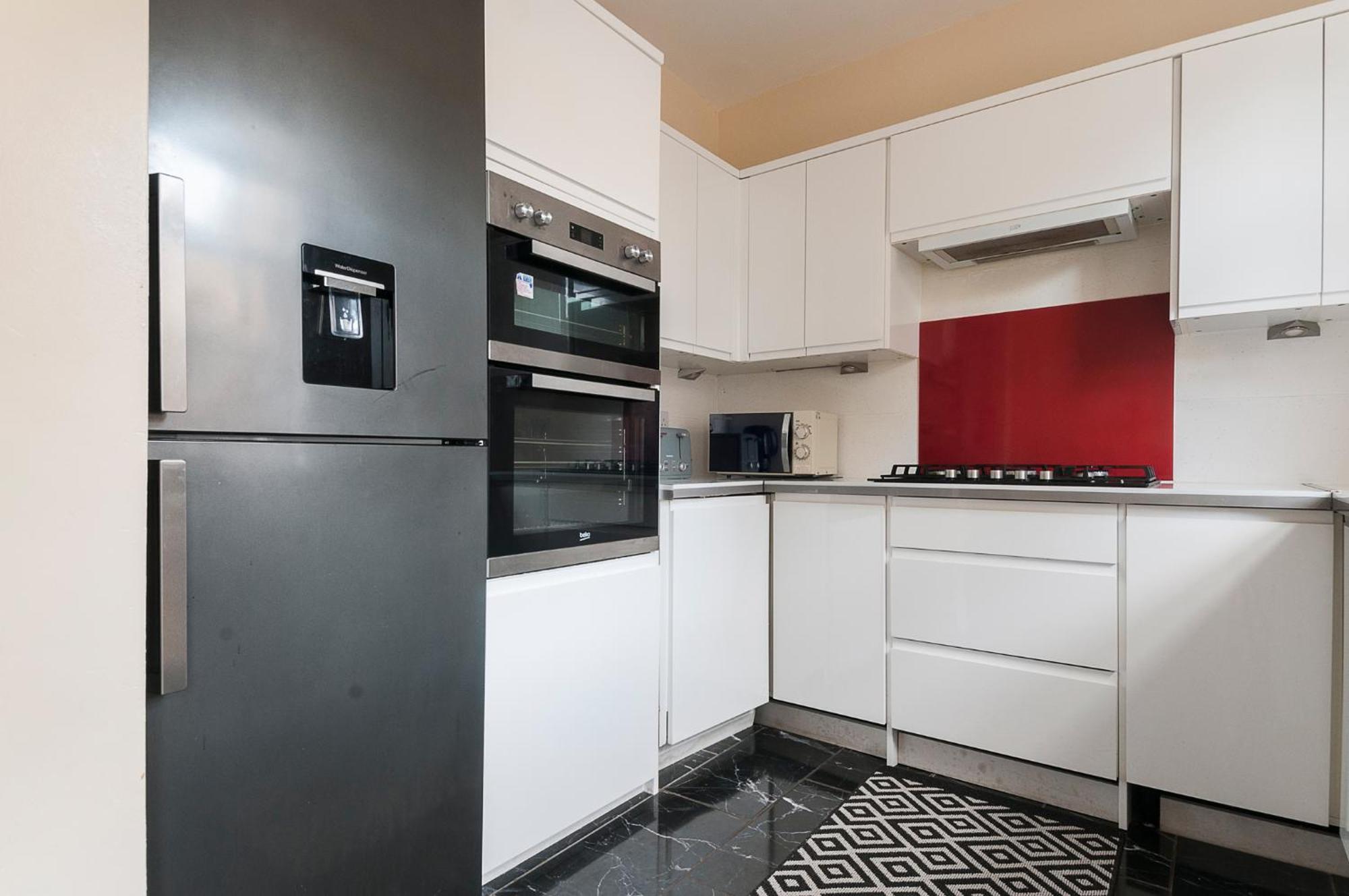 2 Bed Property, Sleeps 5, Free Parking, Near City Centre Единбург Екстериор снимка